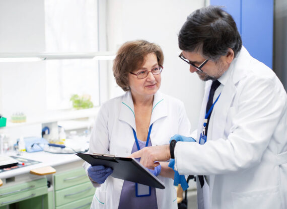doctors-working-together-medical-research (1)